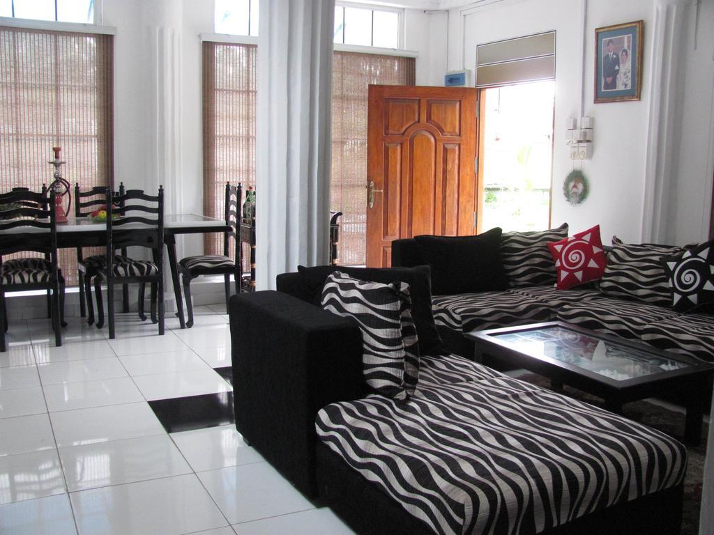 Appartement White House à Wattala Extérieur photo