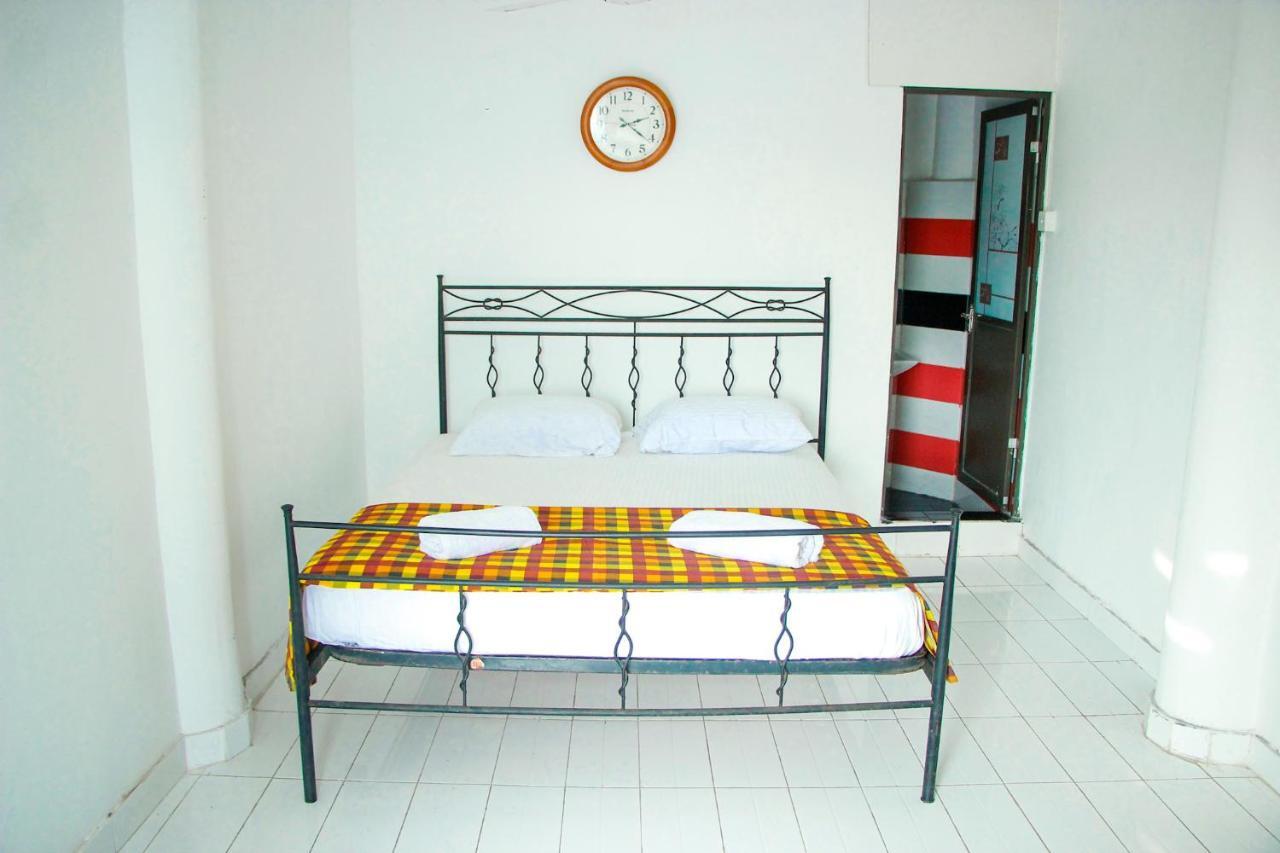 Appartement White House à Wattala Extérieur photo