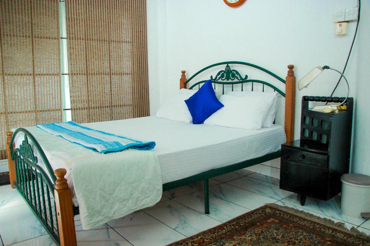 Appartement White House à Wattala Extérieur photo